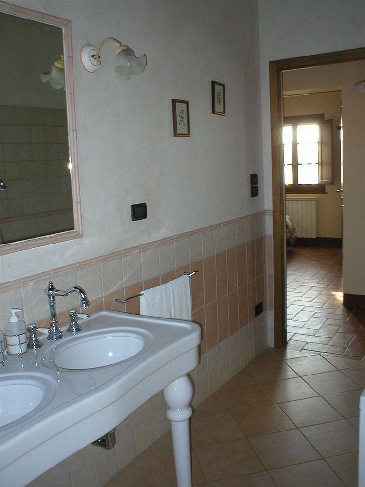 Agriturismo Terra Rossa Valiano Экстерьер фото