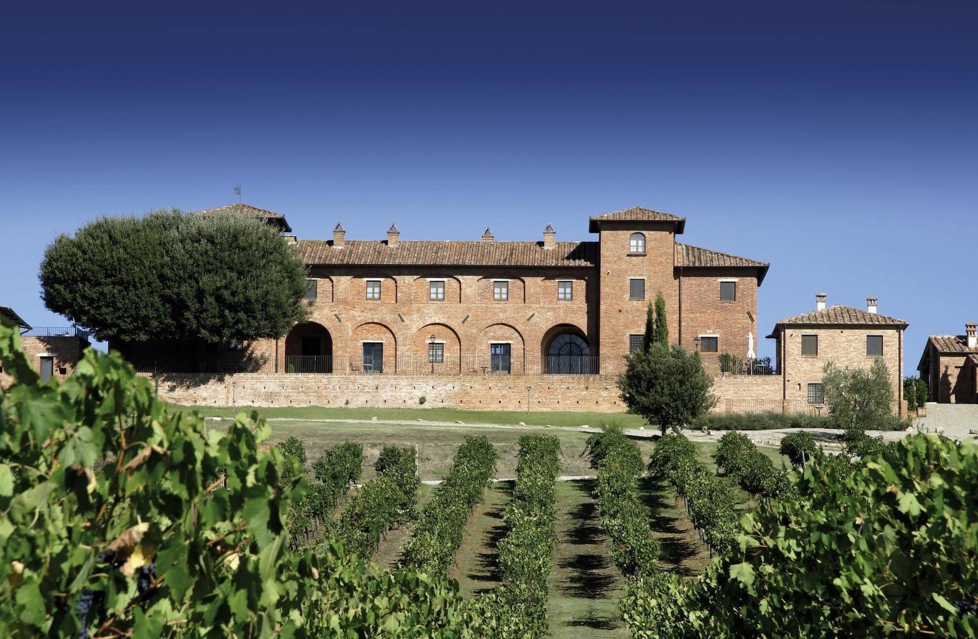 Agriturismo Terra Rossa Valiano Экстерьер фото