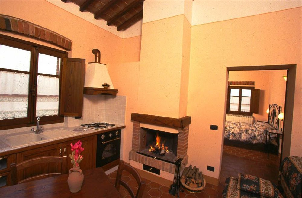 Agriturismo Terra Rossa Valiano Экстерьер фото
