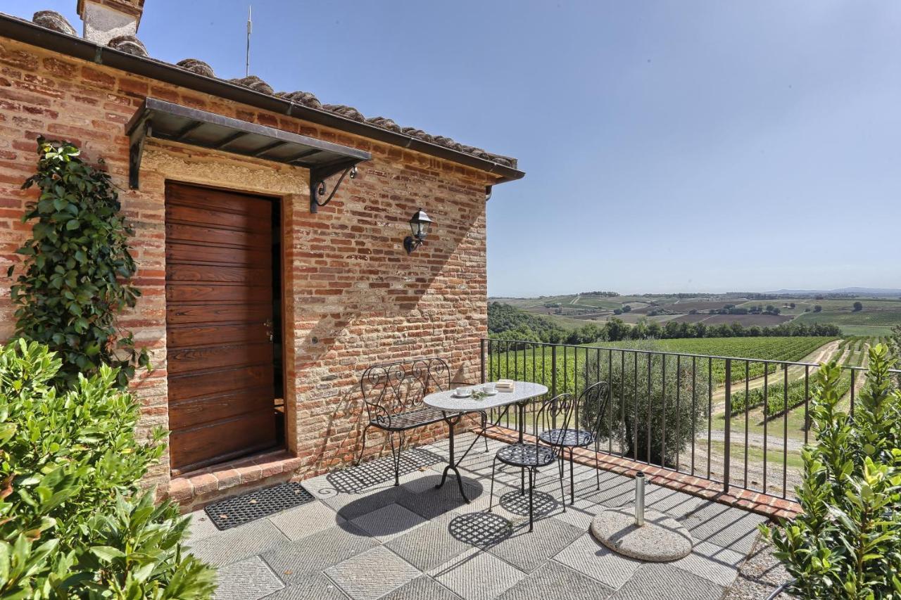 Agriturismo Terra Rossa Valiano Экстерьер фото